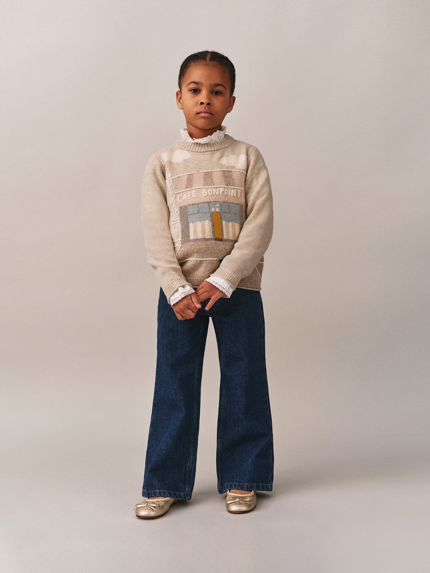 Mädchen-Winterlook 2025 – Bonpoint Café-Pullover