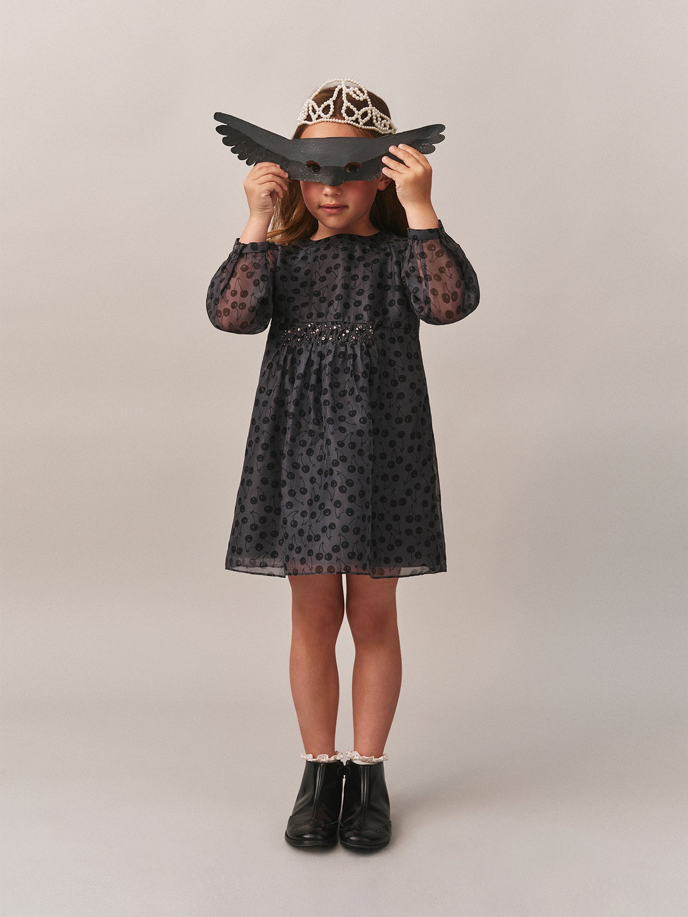 Look invernale per bambina 2025 - Abito ciliegia
