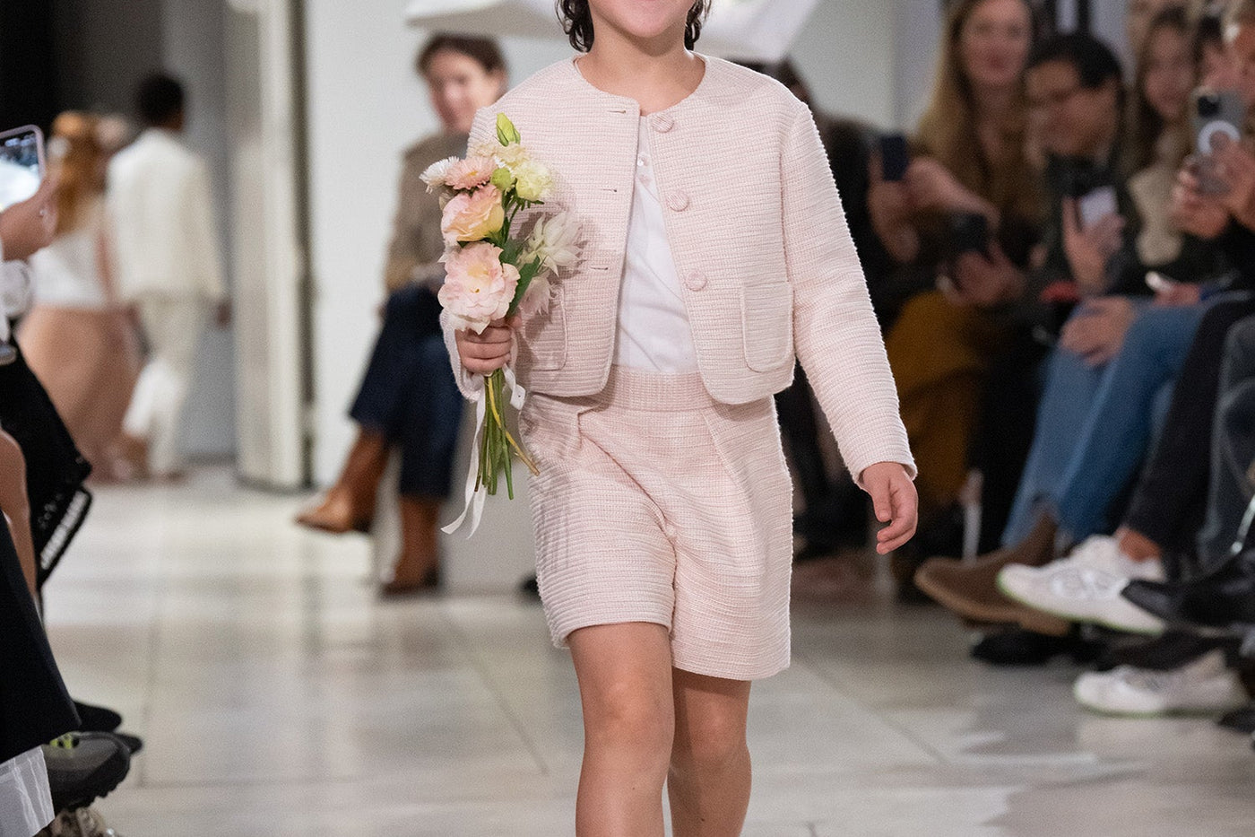 Look de ceremonia para niña verano 2026 - Conjunto de lurex y tweed