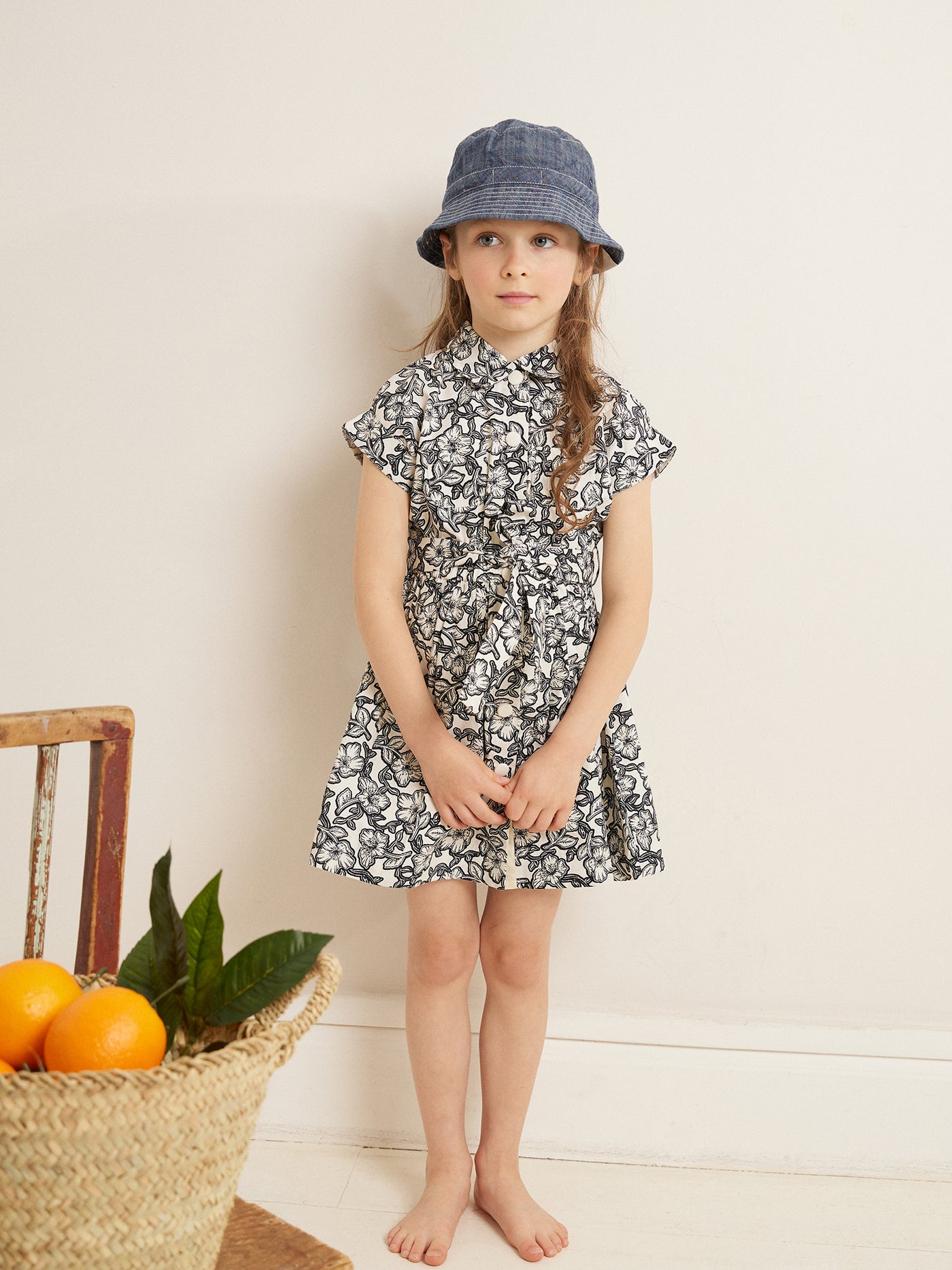 VERANO 2023 VESTIDO NEGRO FLORAL DE NIÑA
