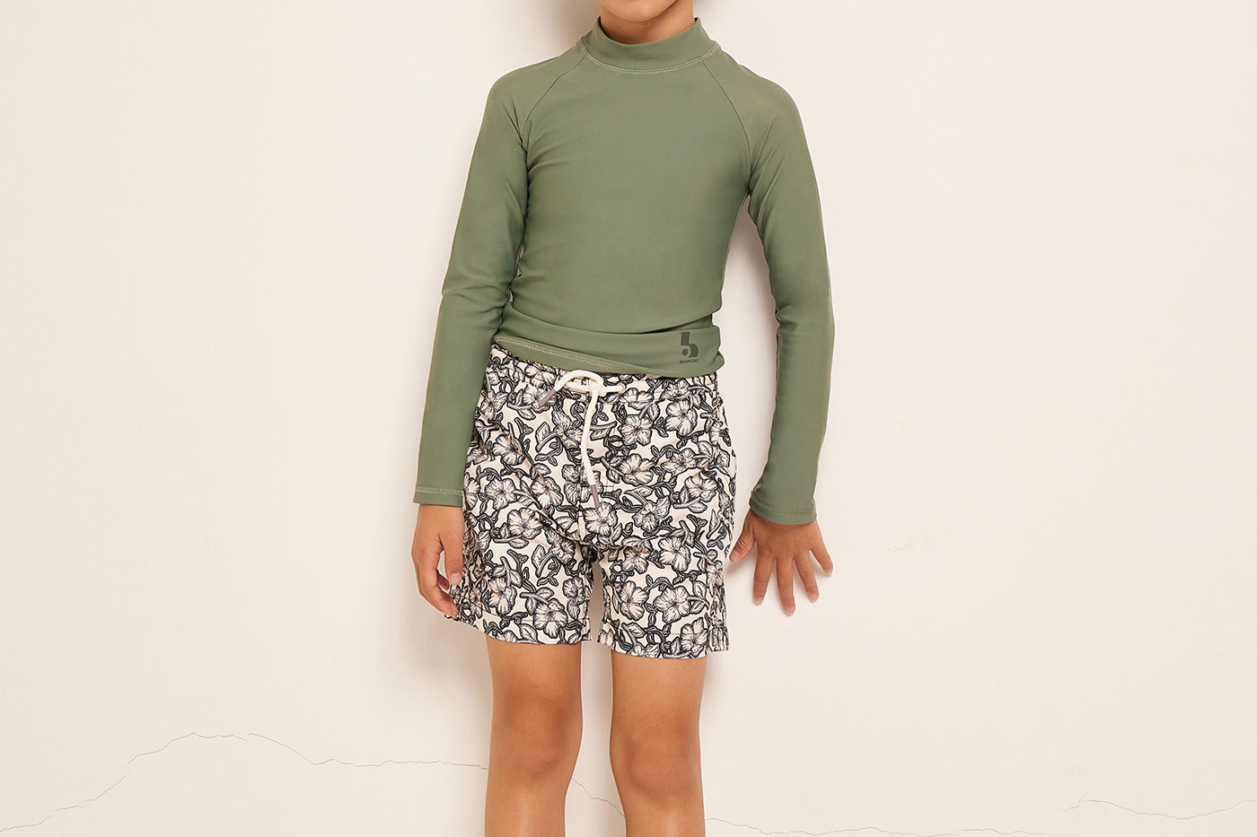 VERANO 2023 LOOK CON BAÑADOR DE NIÑO