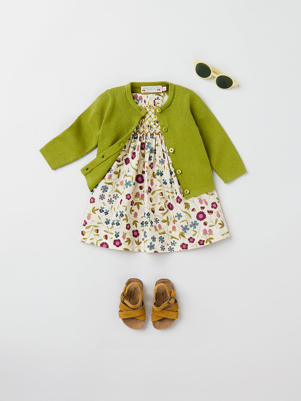 VERANO 2023 LOOK CON CÁRDIGAN VERDE DE BEBÉ NIÑA