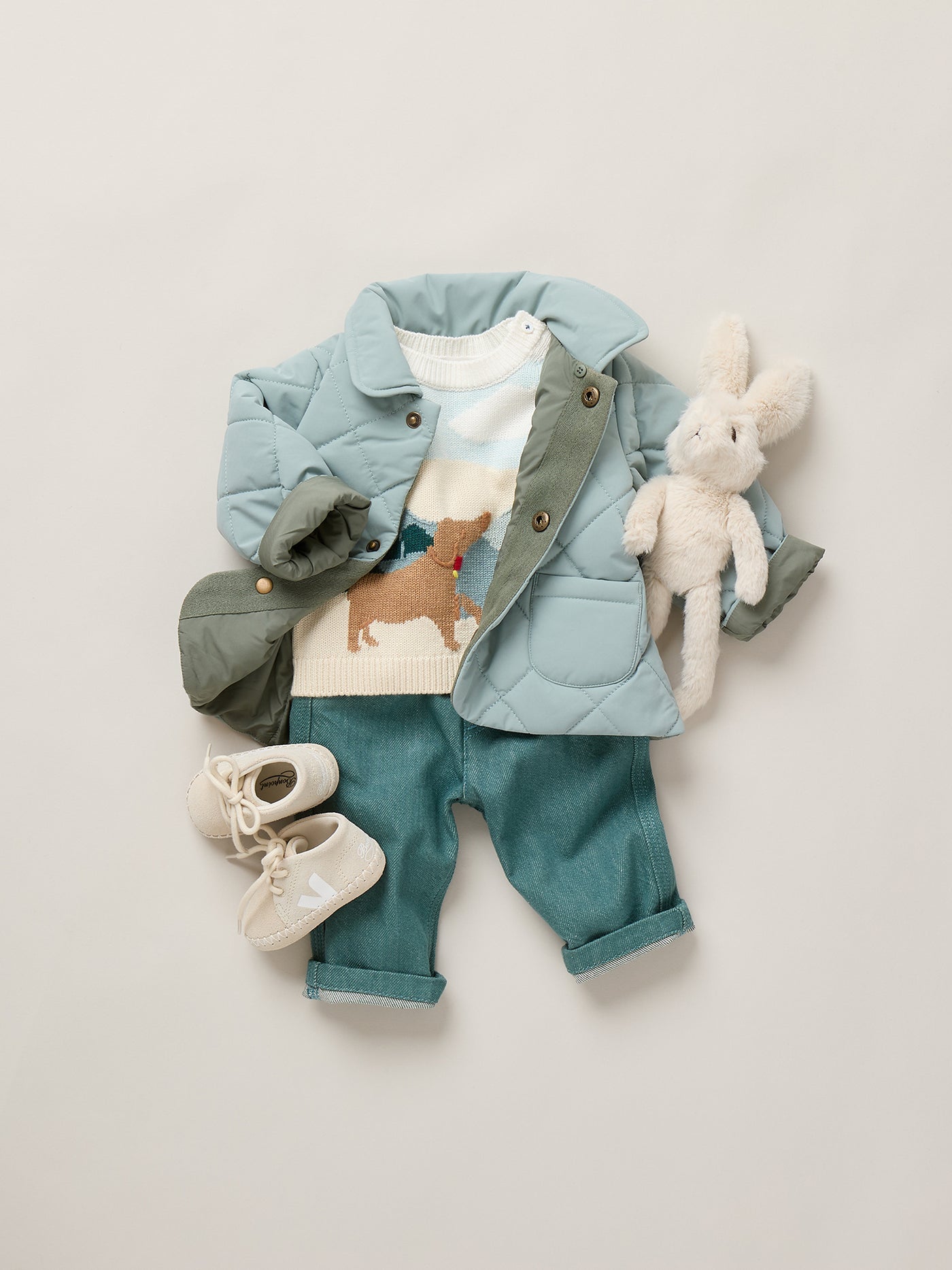 Look Bébé garçon Eté 2026 - Pull à motif chien et veste matelassée