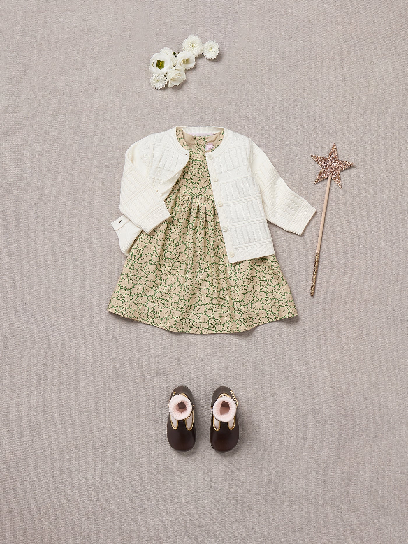 Look de bebé niña invierno 2024 - Vestido Gaetane