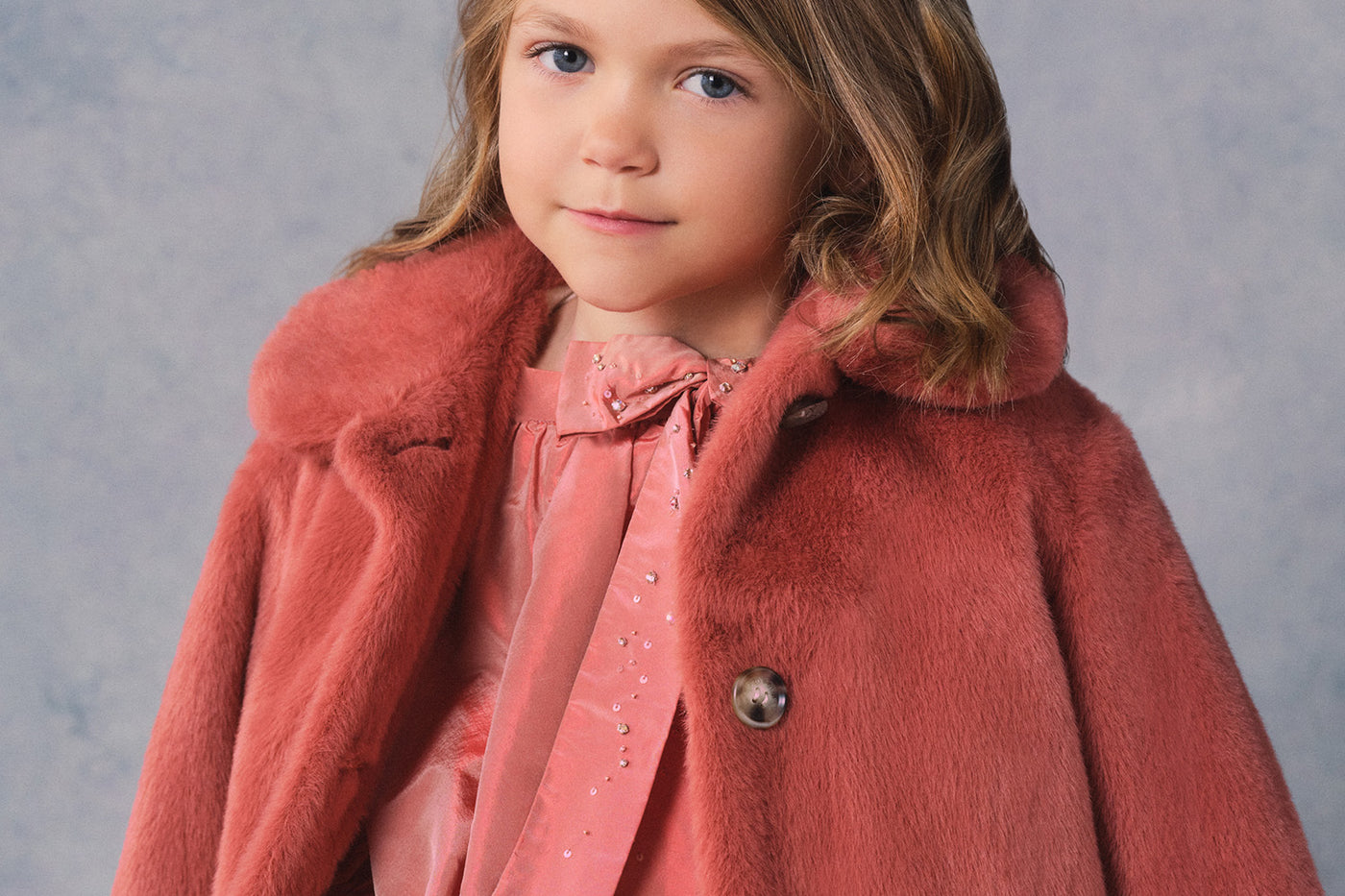 Invierno 2024 look Princesa de niña