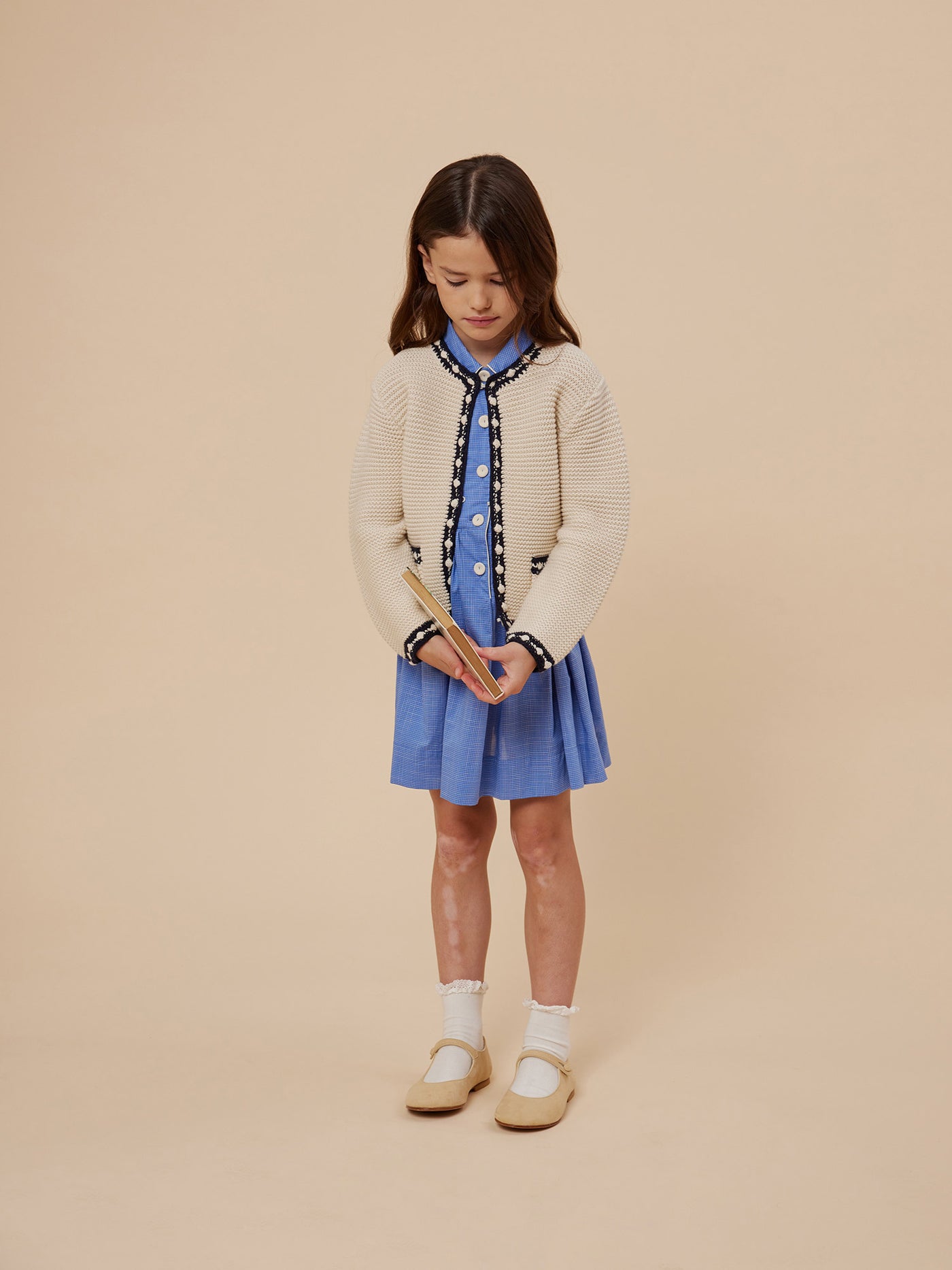 Summer 2024 girl's look ecru cotton and wool cardigan