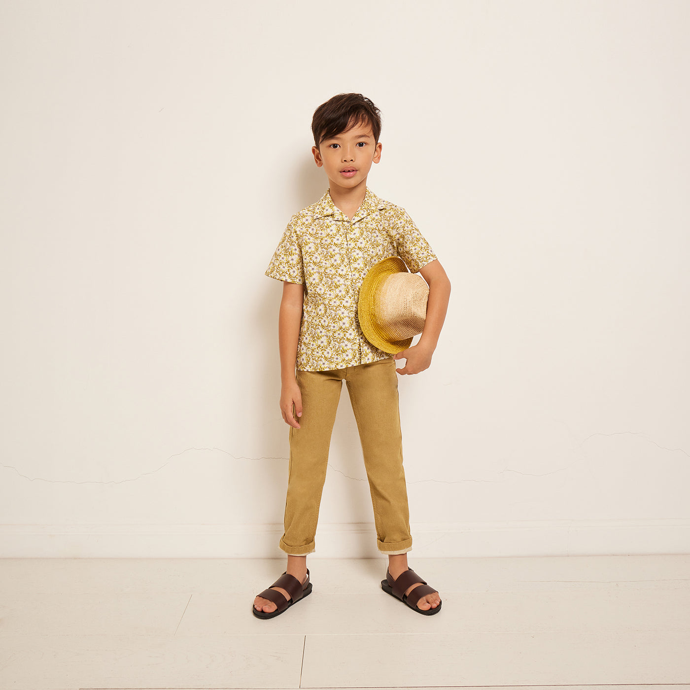 Bonpoint cruise collection printed shirt and beige pant for boy bonpoint