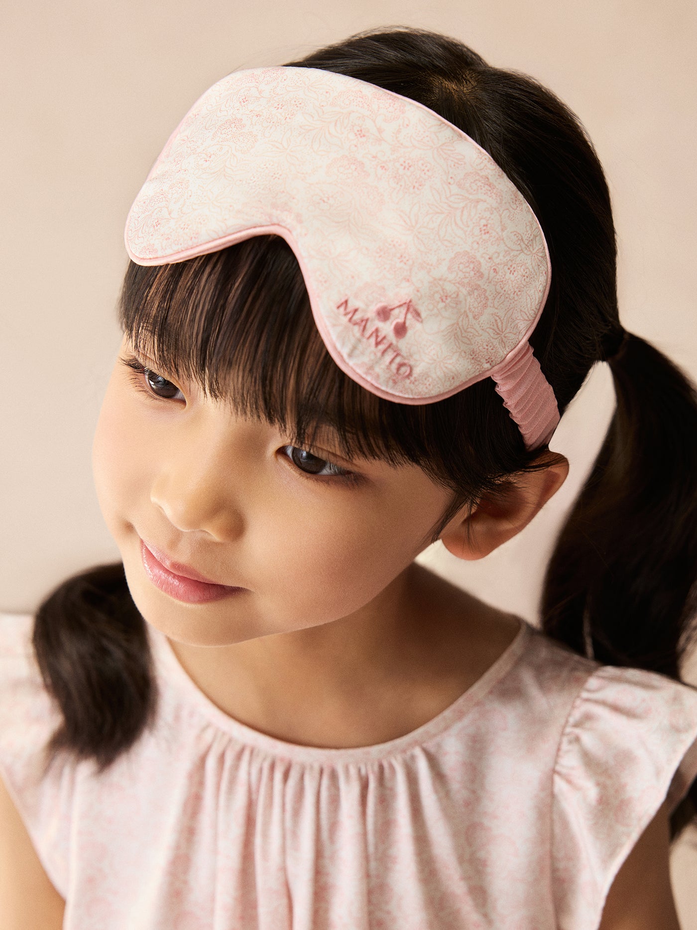 Bonpoint x Manito – Ailette-Pyjama aus Seide mit Blumenmuster