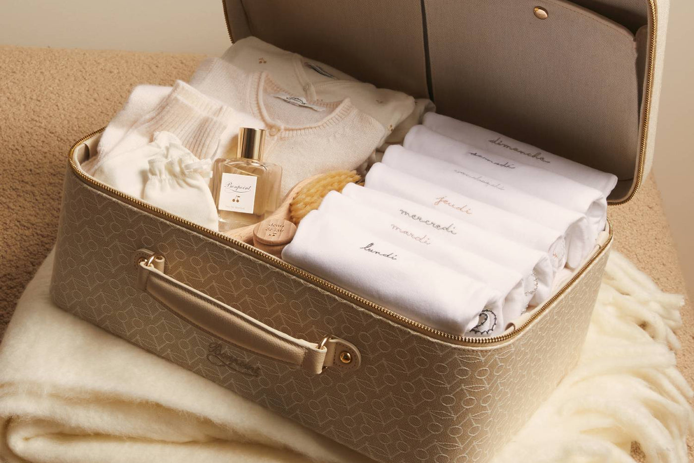 Maleta para recién nacido con estampado distintivo Bonpoint
