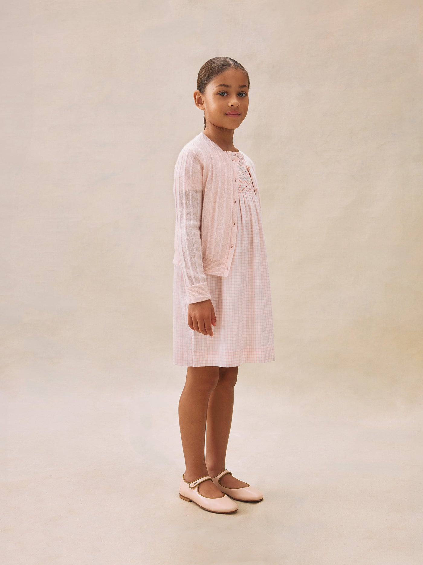 Look de niña verano 2025 Vestido rosa