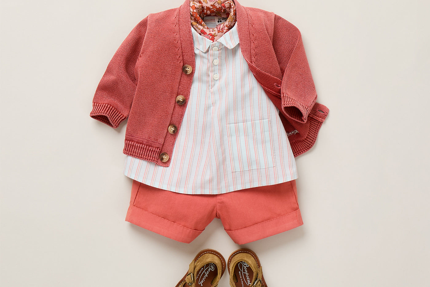 Baby boy look Summer 2026 - Red shorts and cardigan