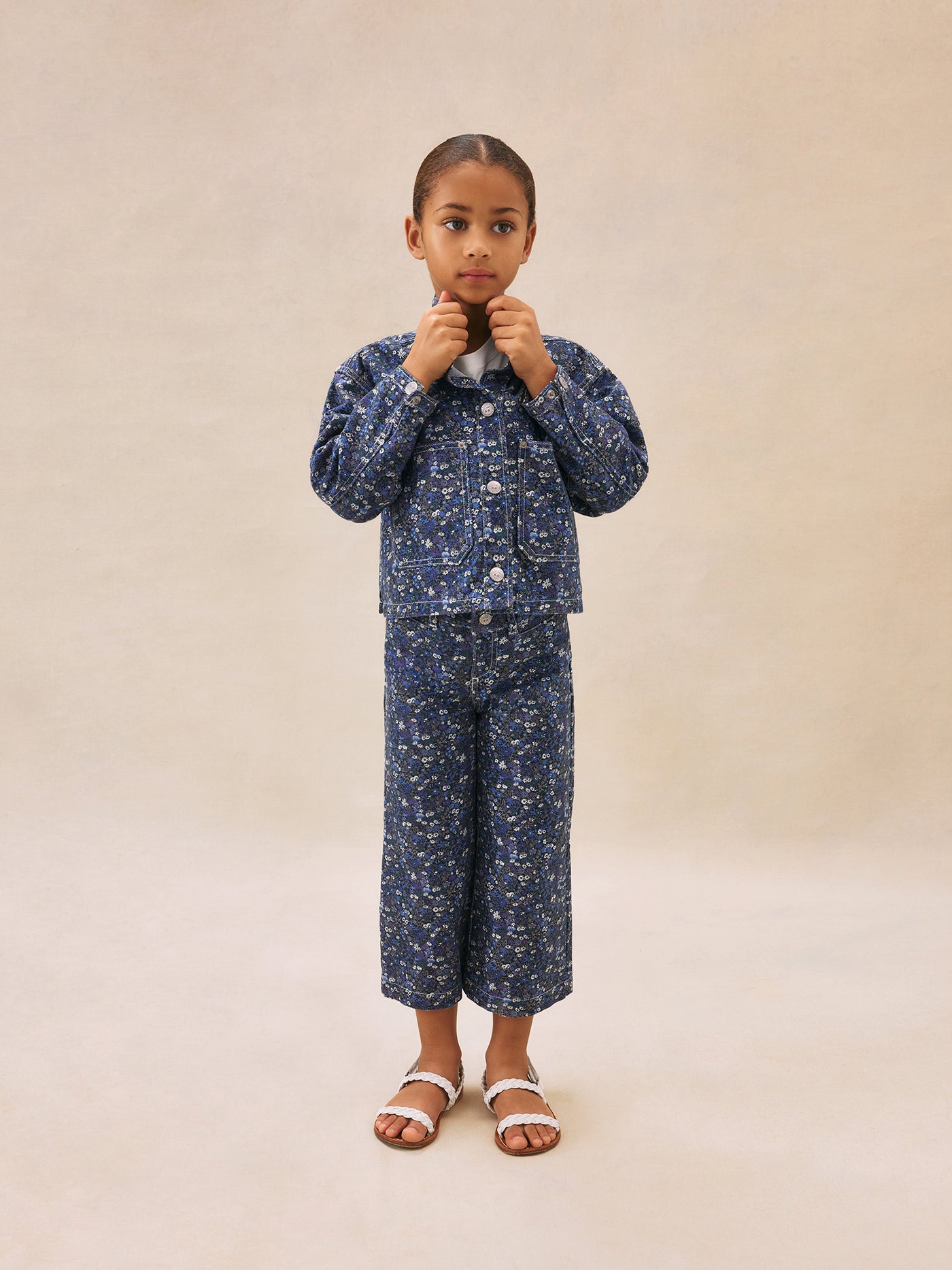 Look de niña verano 2025 Conjunto vaquero