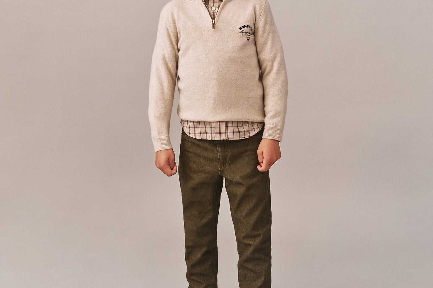 Look de niño invierno 2025 - Jersey con cuello de cremallera