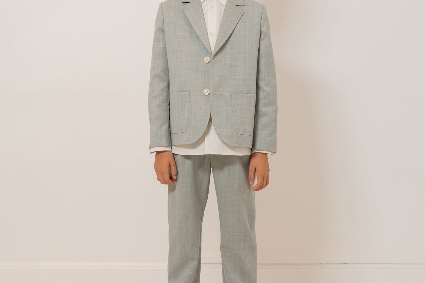Look de ceremonia para niño verano 2026 - Traje de lana ligera verde pizarra