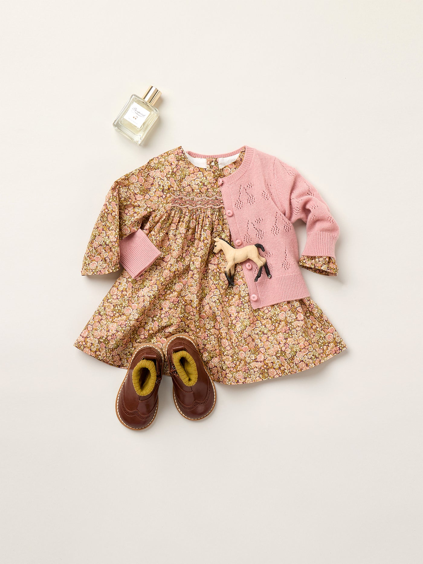 Winter 2025 Baby-Mädchen-Look - Felicie Liberty gesmoktes Kleid