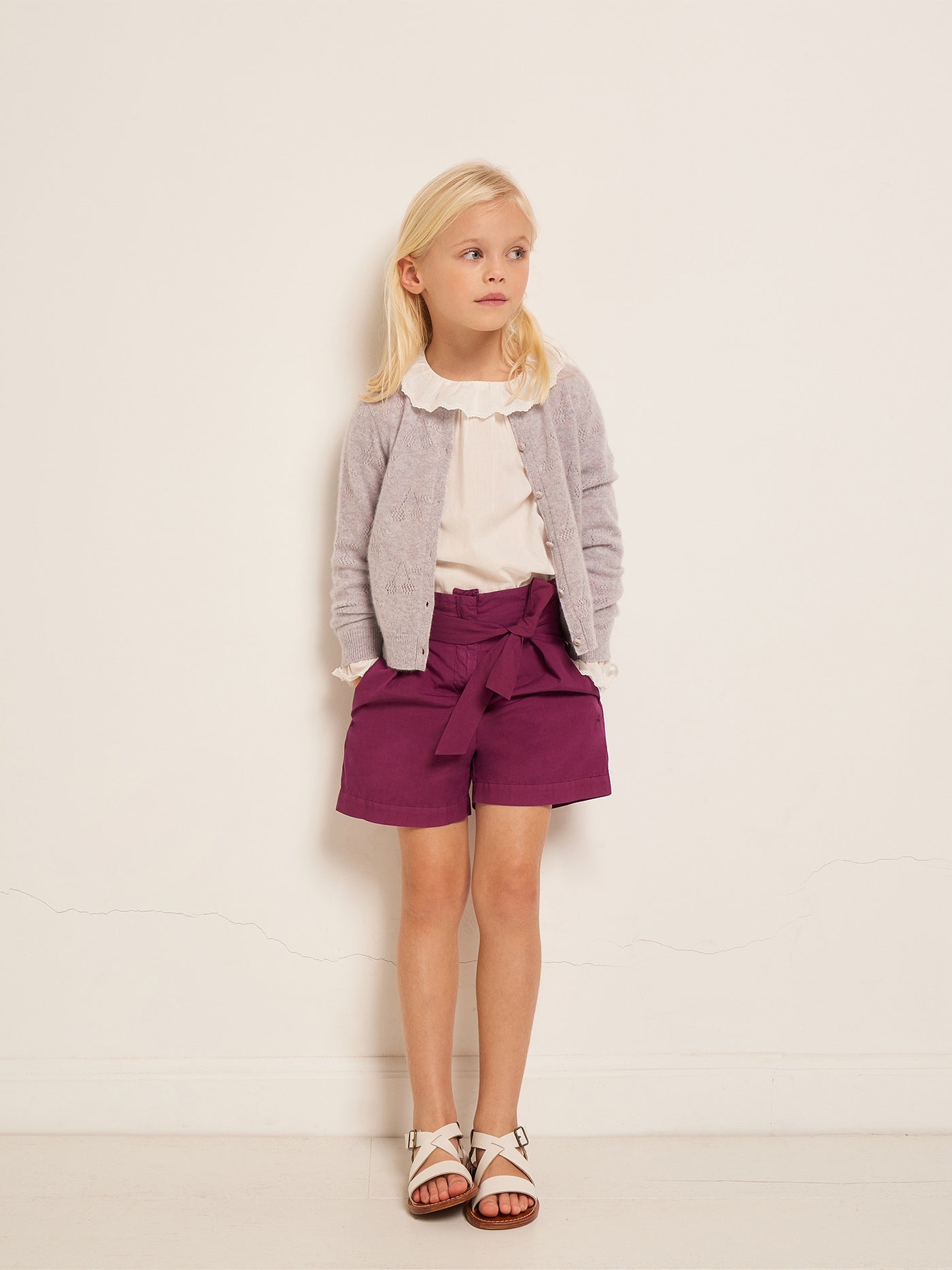 VERANO 2023 LOOK CON SHORT MORADO DE NIÑA