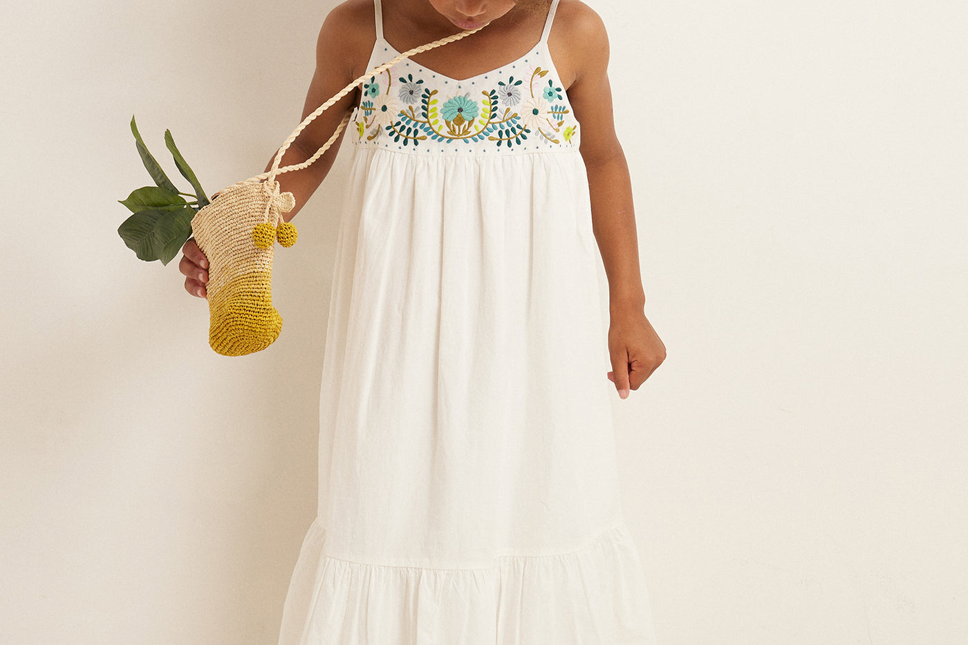 ABITO SENZA SPALLINE DA RAGAZZA ESTATE 2023