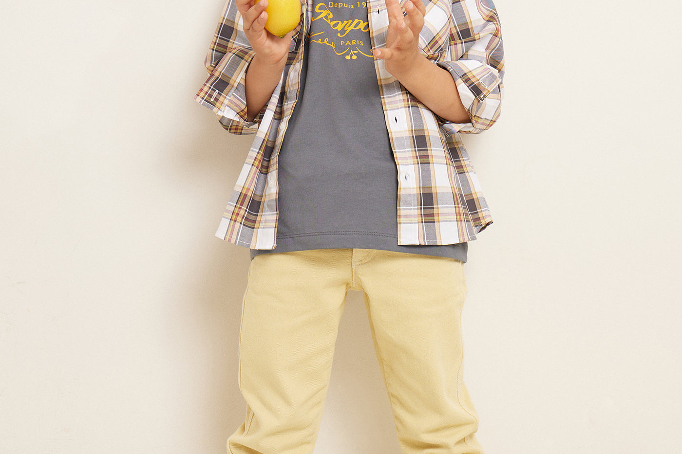 SUMMER 2023 BOY'S LOOK GREY T-SHIRT