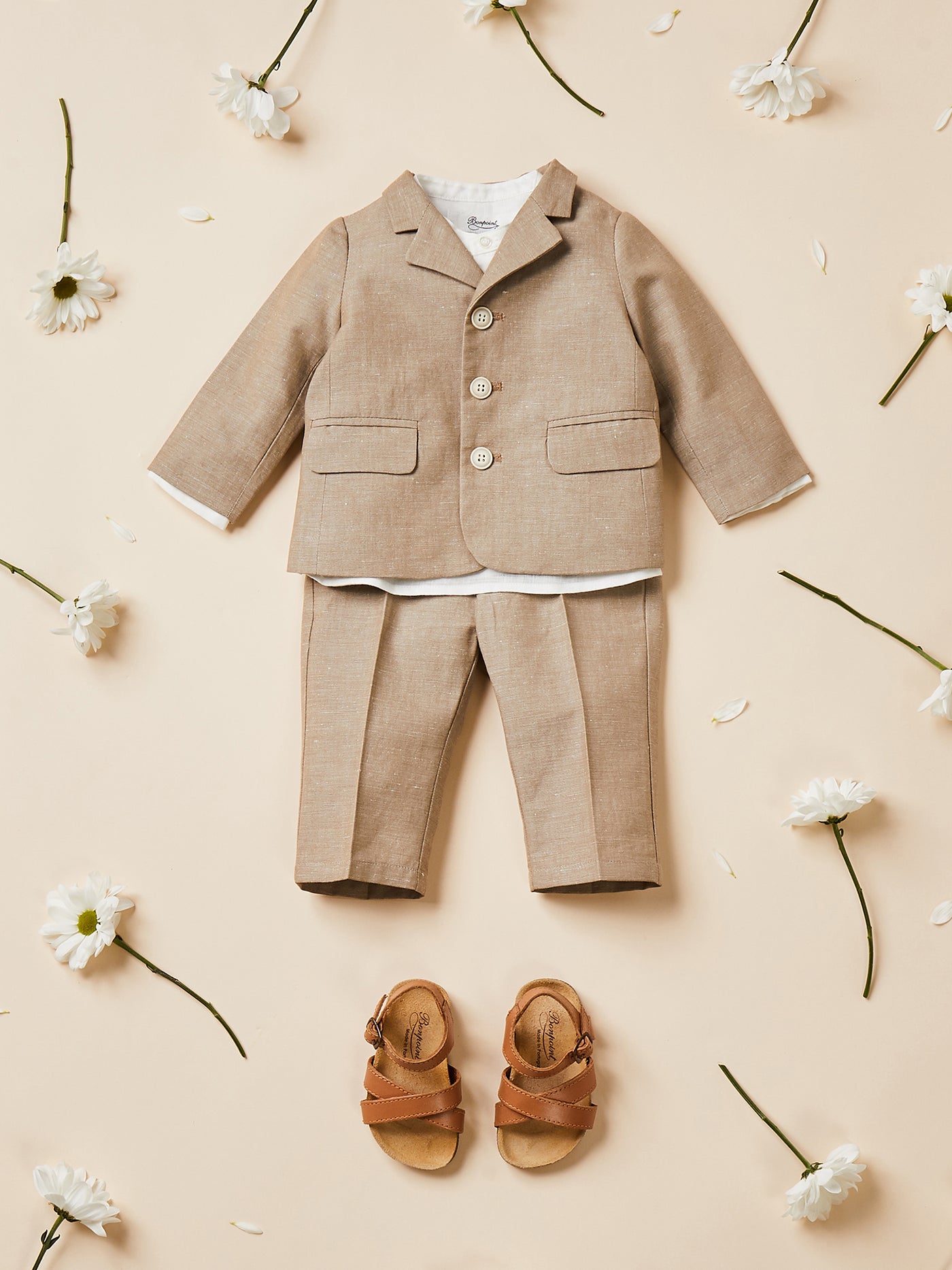 Verano 2024 look con conjunto de algodón y lino de bebé niño