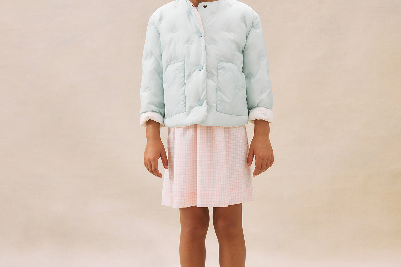Look estivo da ragazza 2025 Giacca azzurro chiaro