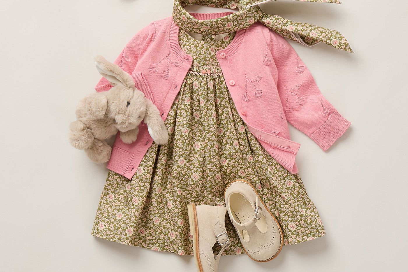 Baby girl look Summer 2026 - Hand-smocked dress in Liberty fabric