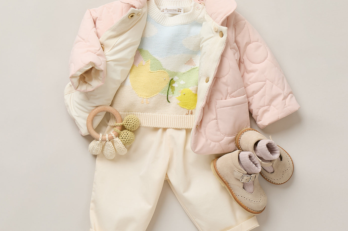 Baby girl summer 2026 look - Chick-patterned sweater and quilted puffer jacket