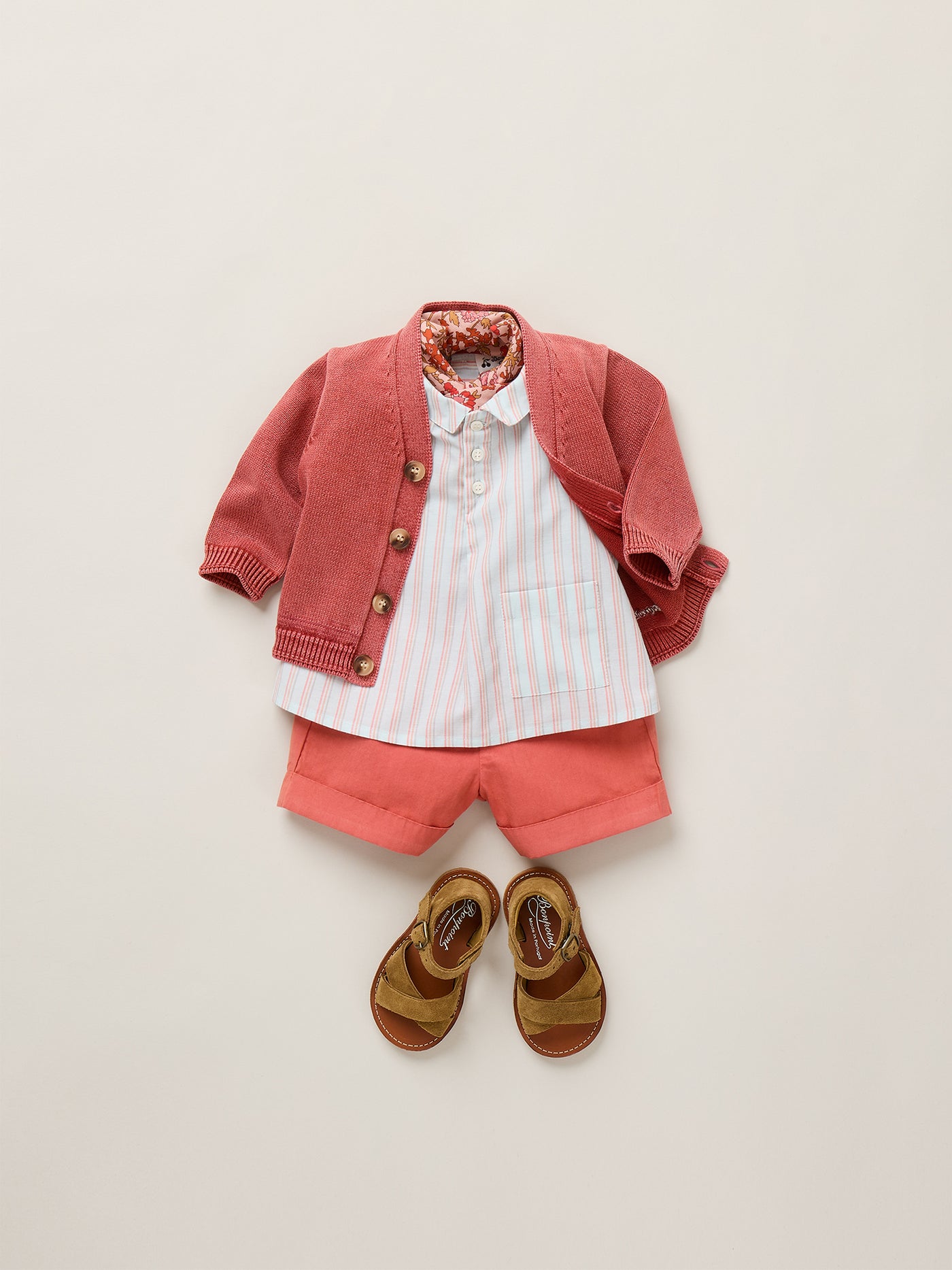 Look Bébé garçon Eté 2026 - Short et cardigan rouges