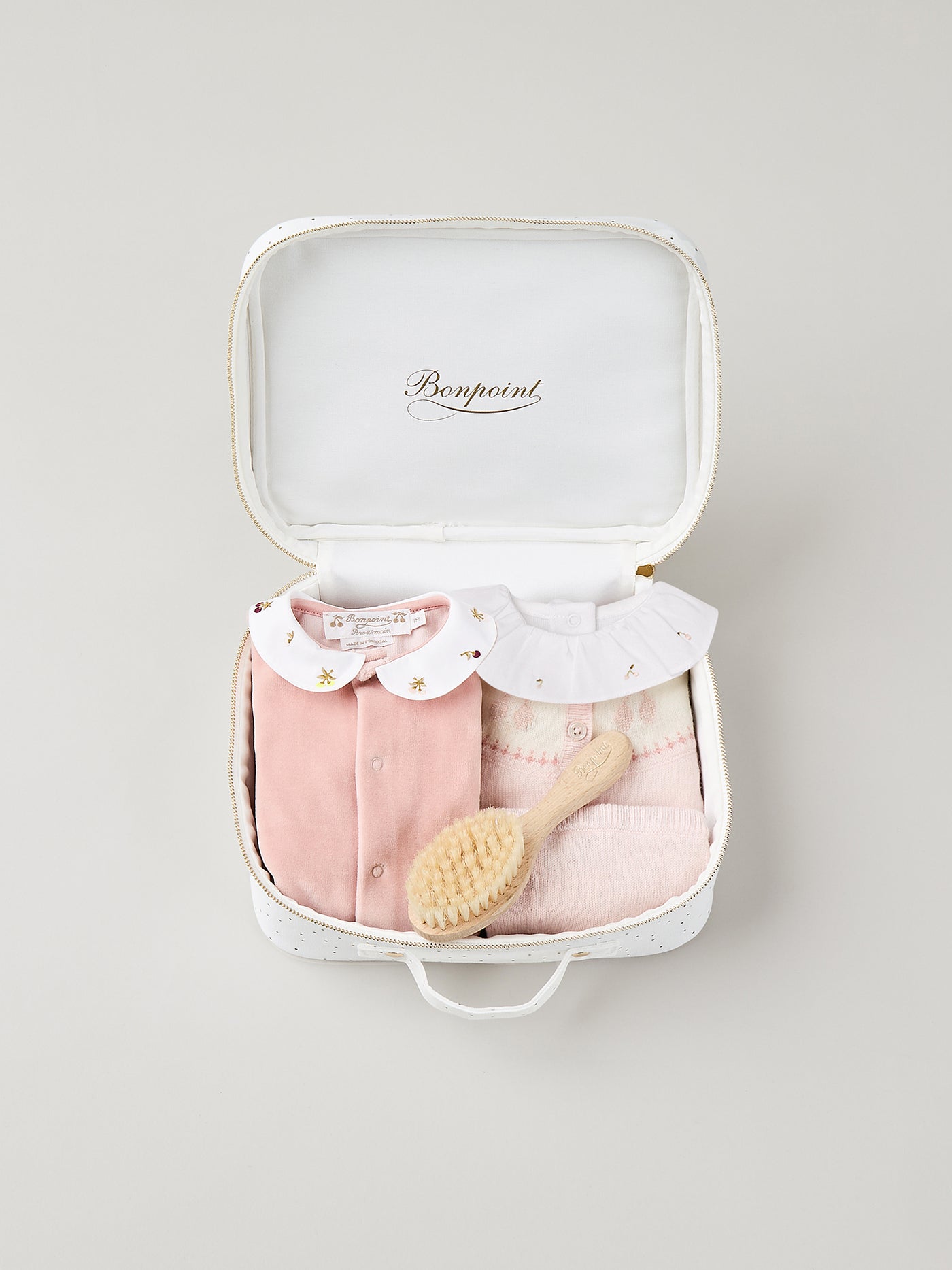 VALISE_MOYENNE_FILLE_1.jpg