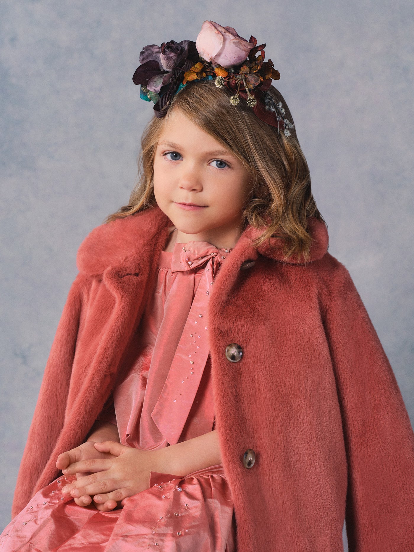 Invierno 2024 look Princesa de niña
