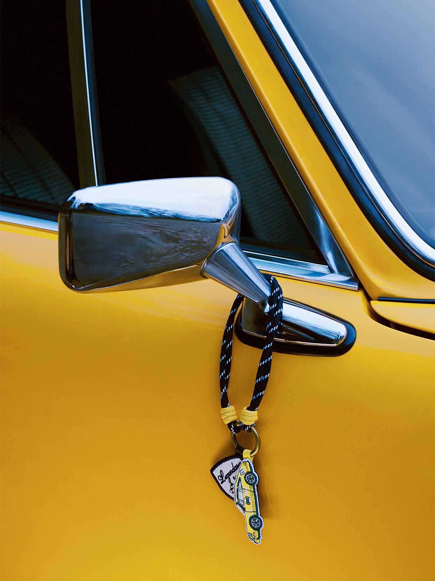 Bonpoint x Porsche Schlüsselanhänger aus Lederwolle