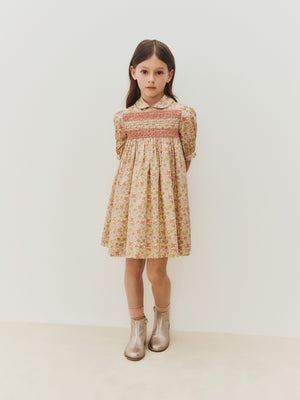 Melodia Kleid aus Liberty-Stoff, gesmokt und handbestickt, aus Bio-Baumwolle