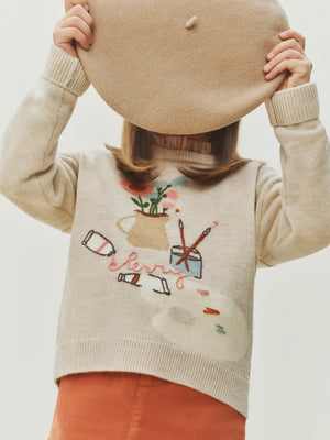 Pullover Tahini mit handbesticktem Maleratelier-Motiv