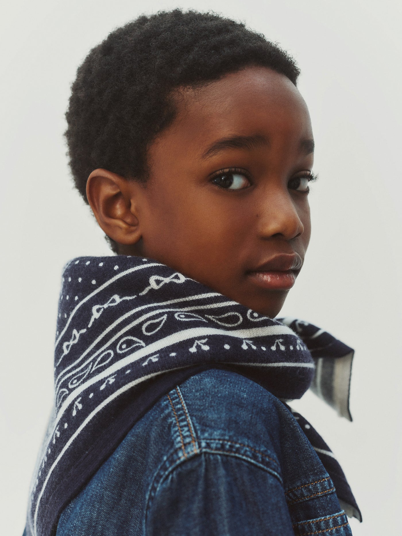 Foulard Marcy marine en cachemire