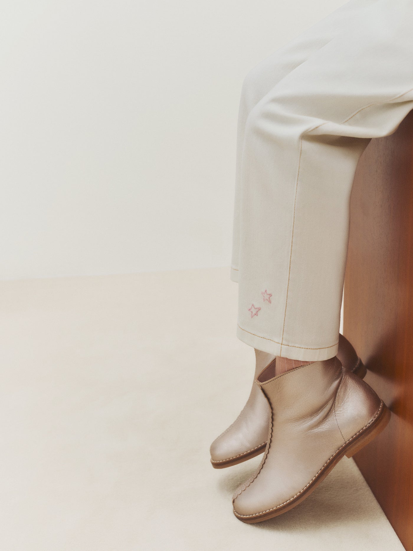 Bottine Milie or a zip et festons en cuir