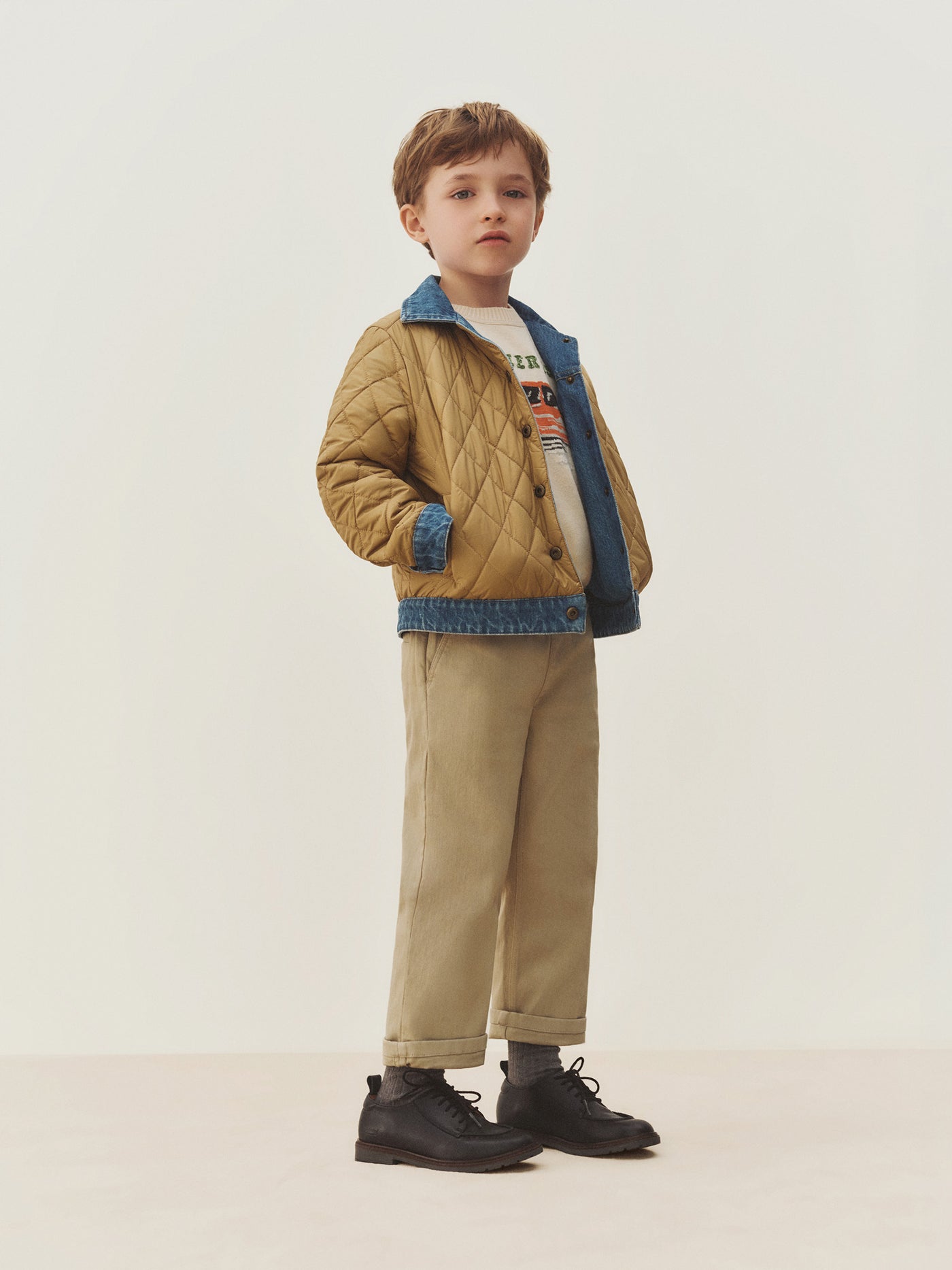 Jungen-Look Winter 2026 - Wendejacke aus Denim