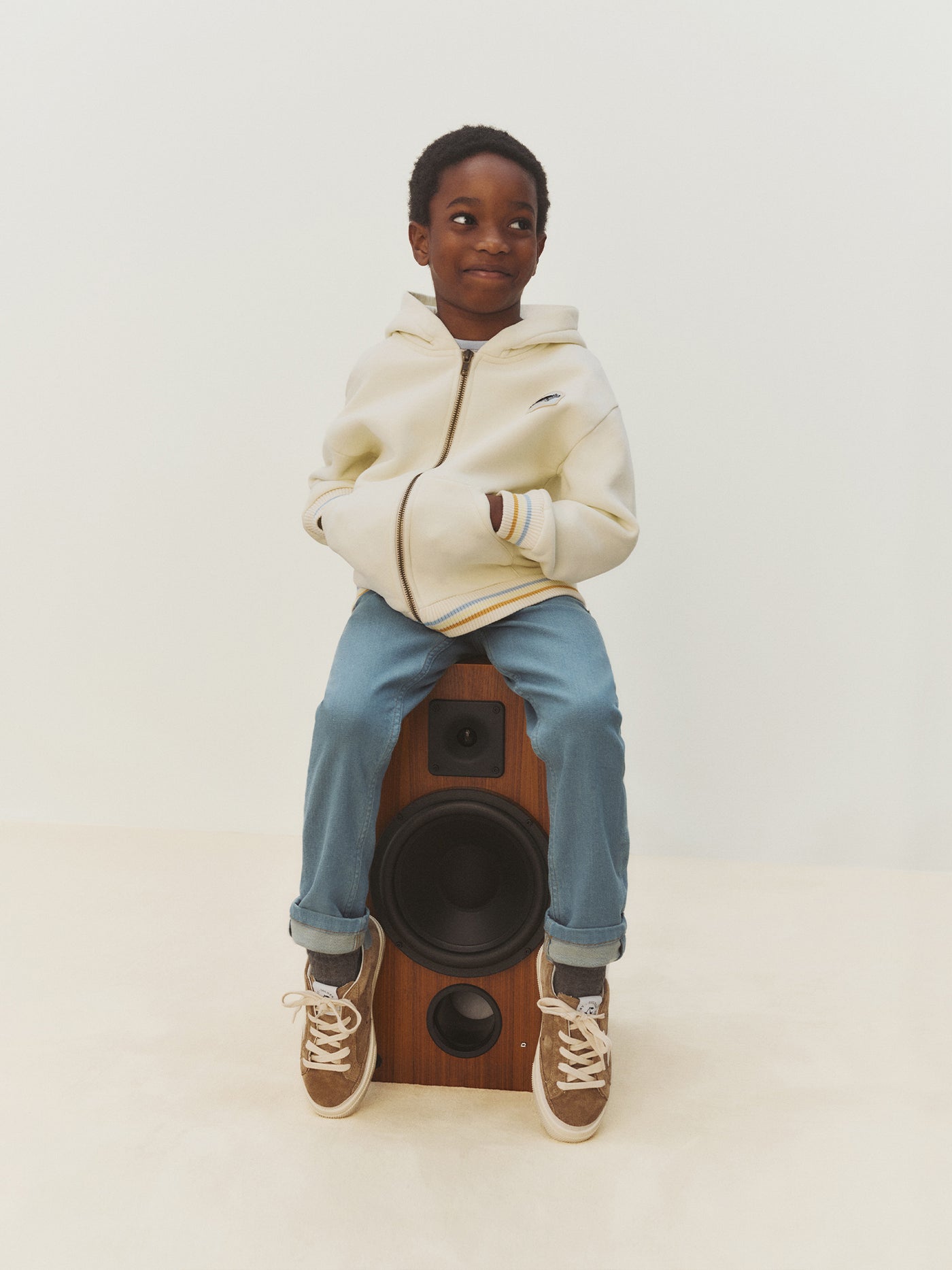 Jungen-Look Pre-Fall 2026 - Sweatshirt Records Sweatstoff