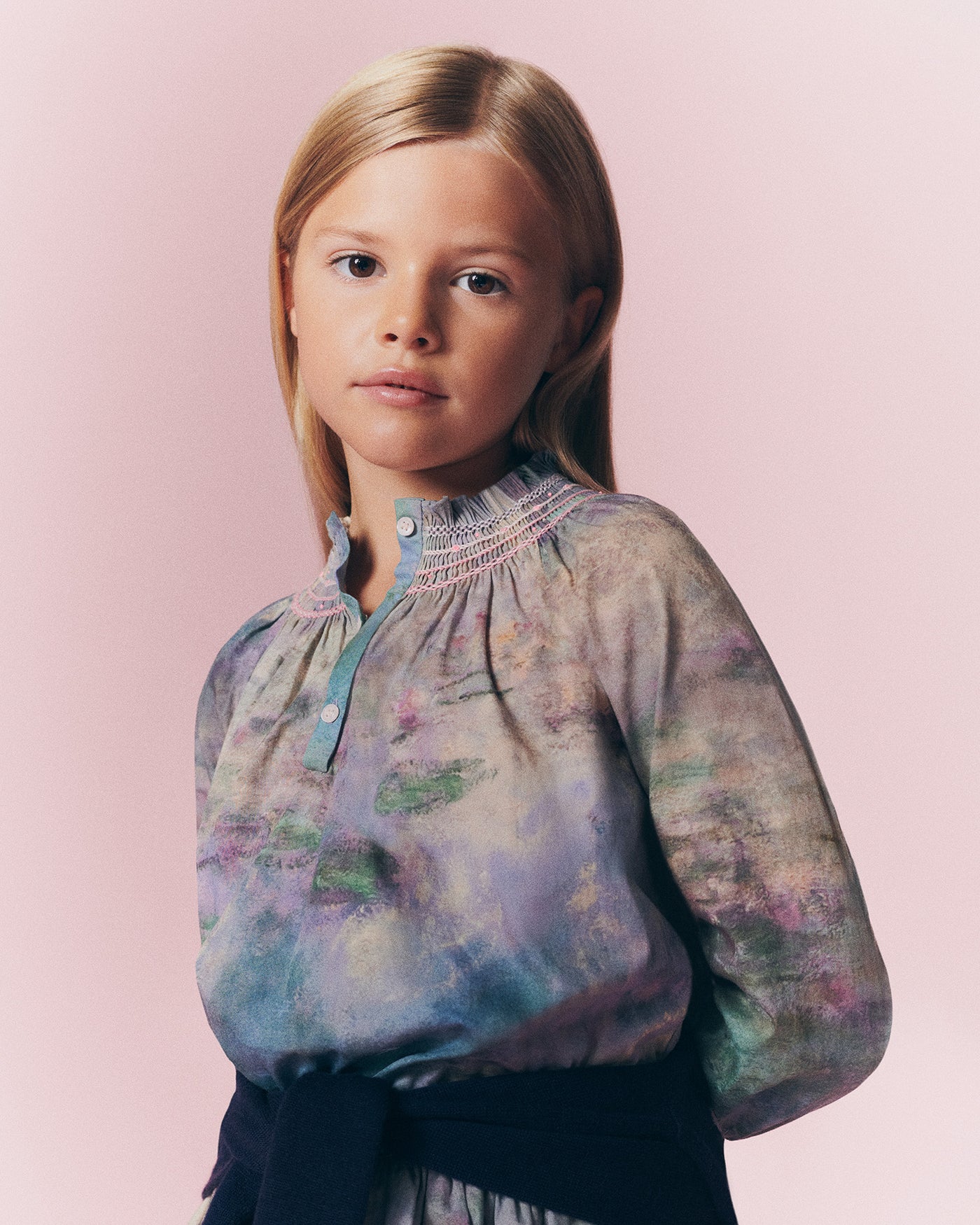 Look Fille Bonpoint x MoMA - Ensemble blouse et jupe imprimées