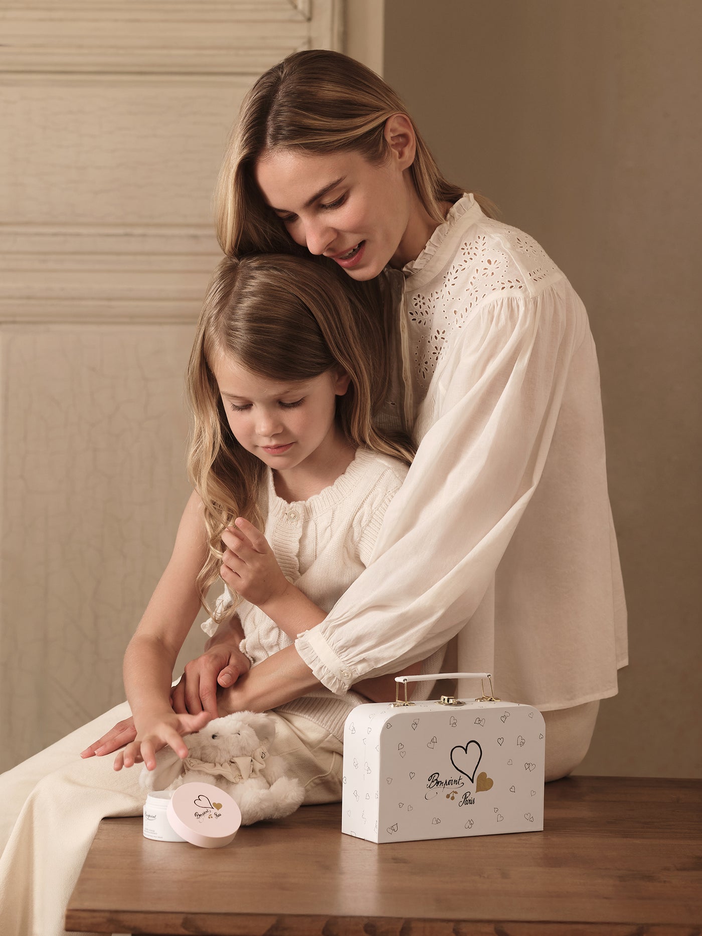 Skincare suitcase - 50 years of love