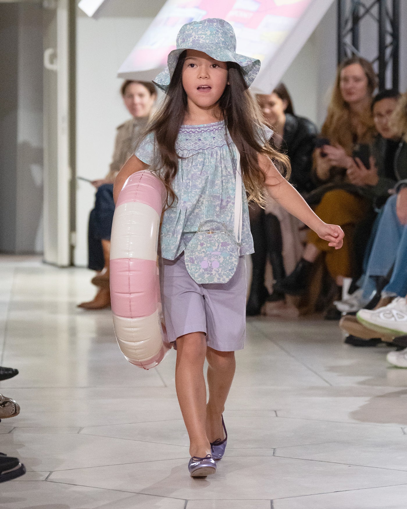 Mädchenlook Cruise Collection 2026 – Bluse aus Liberty-Stoff