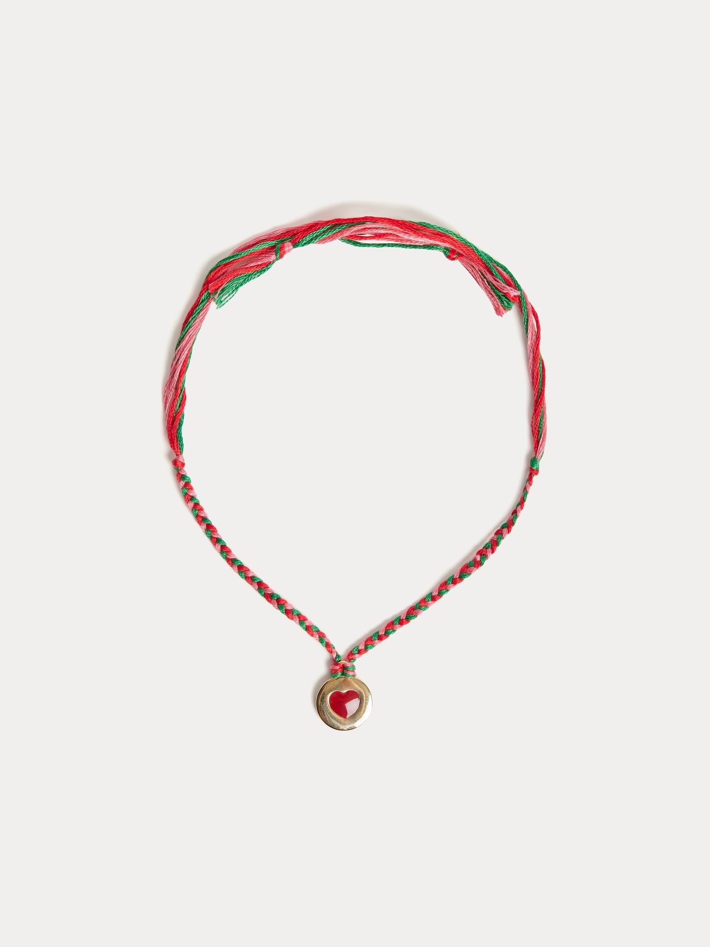 Bracelet tressé en coton avec médaille