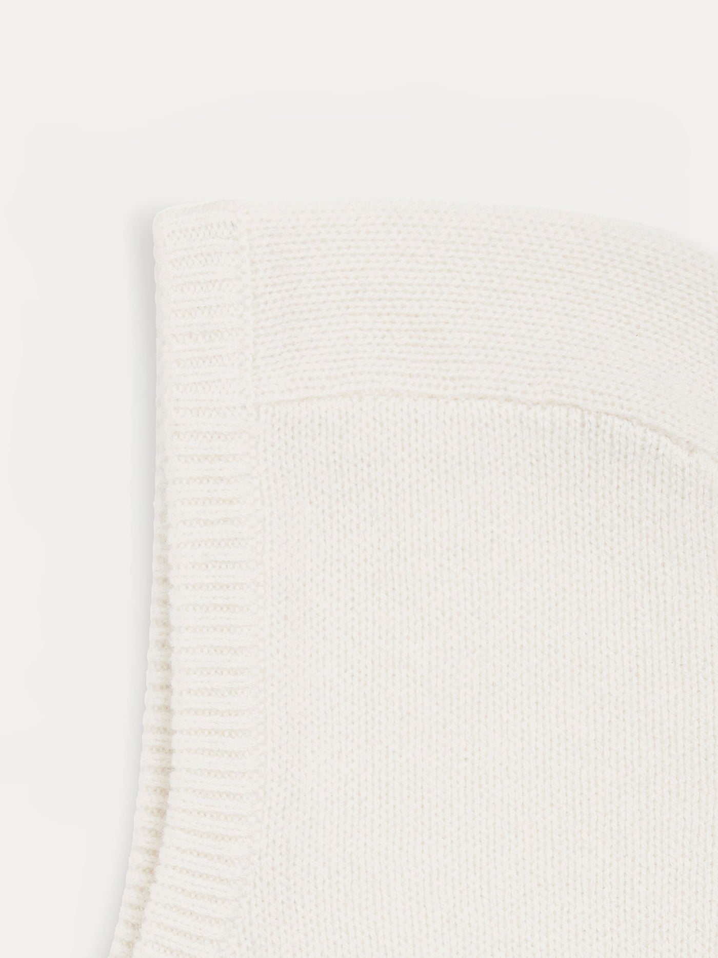 Cagoule bébé blanc lait