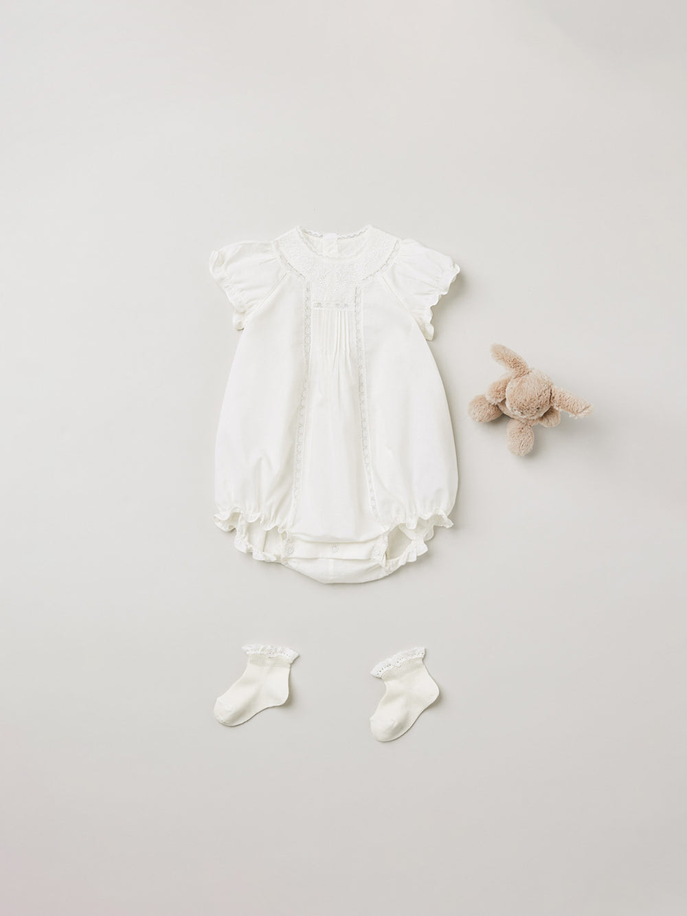 Baby Dobby Voile Strampler milchweiß