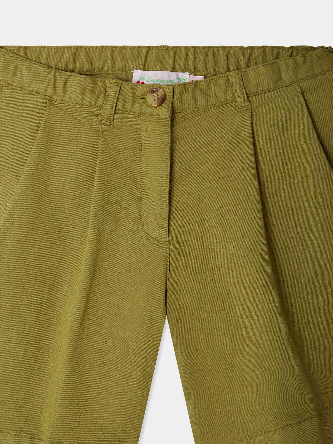 Eliska Falten-Bermudashorts