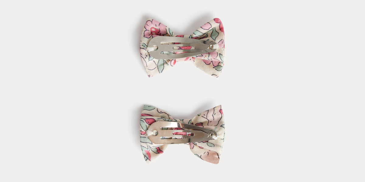 Miniclic hair clips in Liberty raspberry organic cotton fabric • Bonpoint