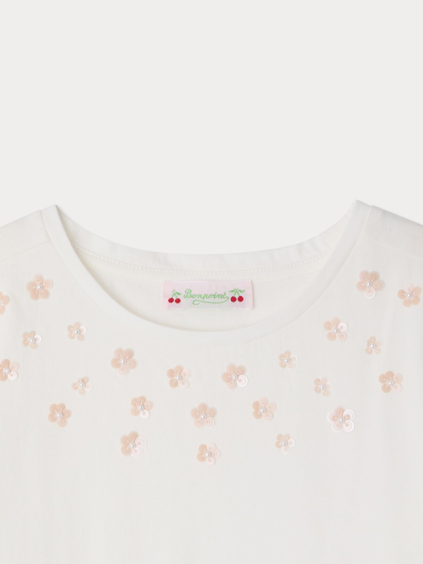 Alcala T-Shirt mit handgestickten Blumen aus Bio-Baumwolle
