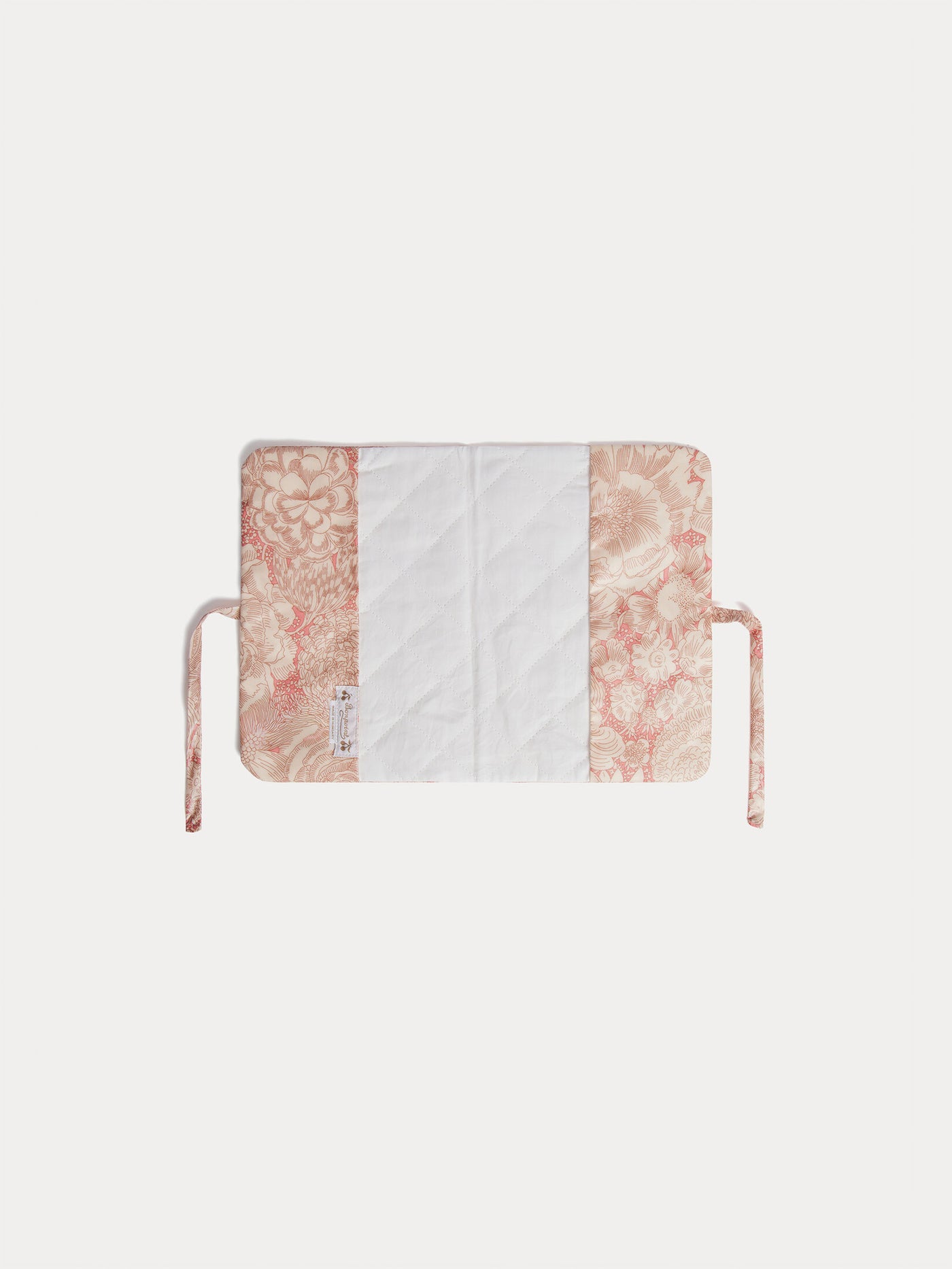 Carnet de santé Ebba rose en tissu Liberty en coton biologique enduit