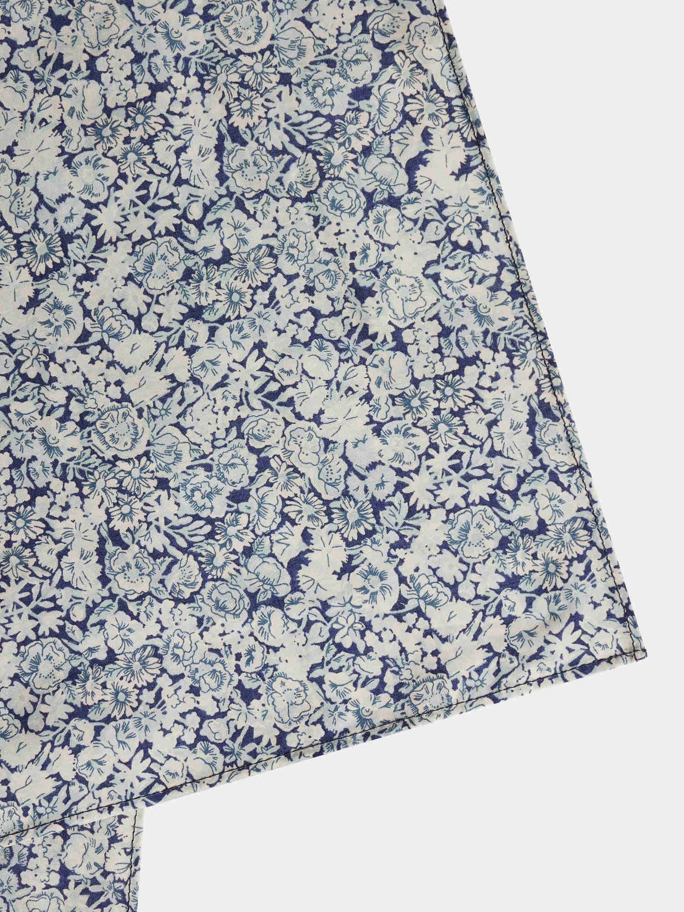Latteo bandana in Liberty organic cotton fabric