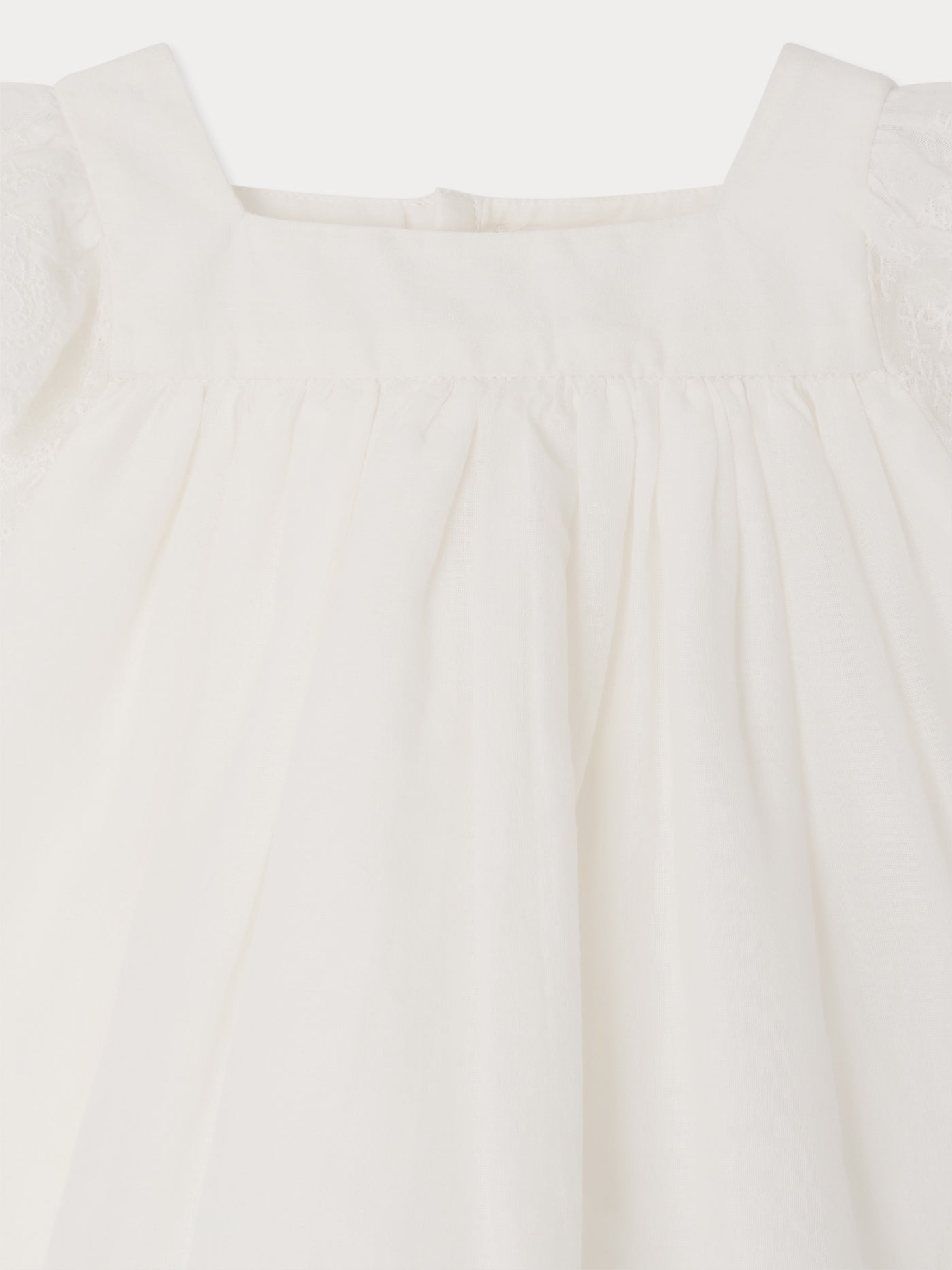 Blouse Layli à broderie anglaise en coton biologique