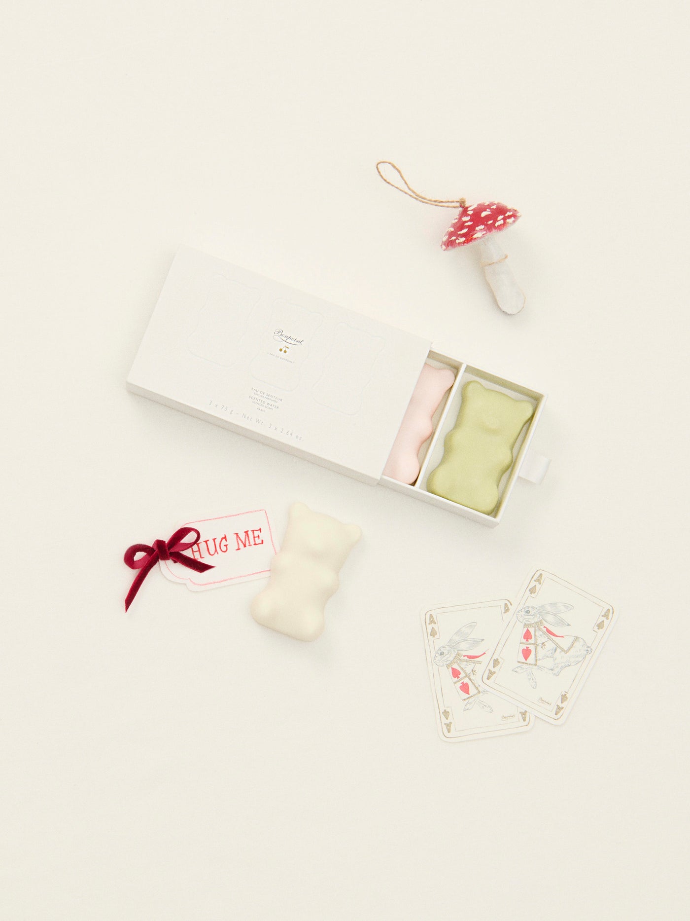 Drei duftende Teddybärseifen 