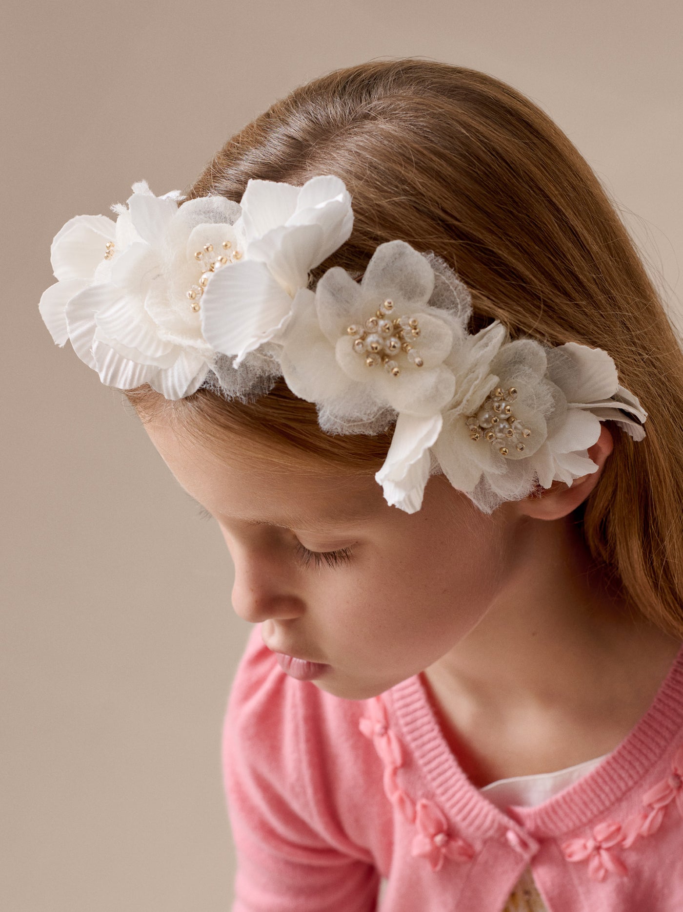 Elilou crown with flowers and pearls